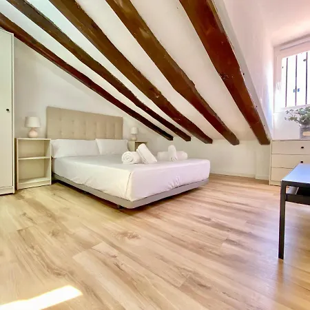 Charming Malasana Attic Madrid Exterior photo